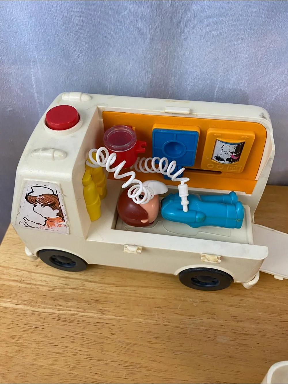 Vintage 1978 Tomy Sears Play Paramedic Van Ambulance